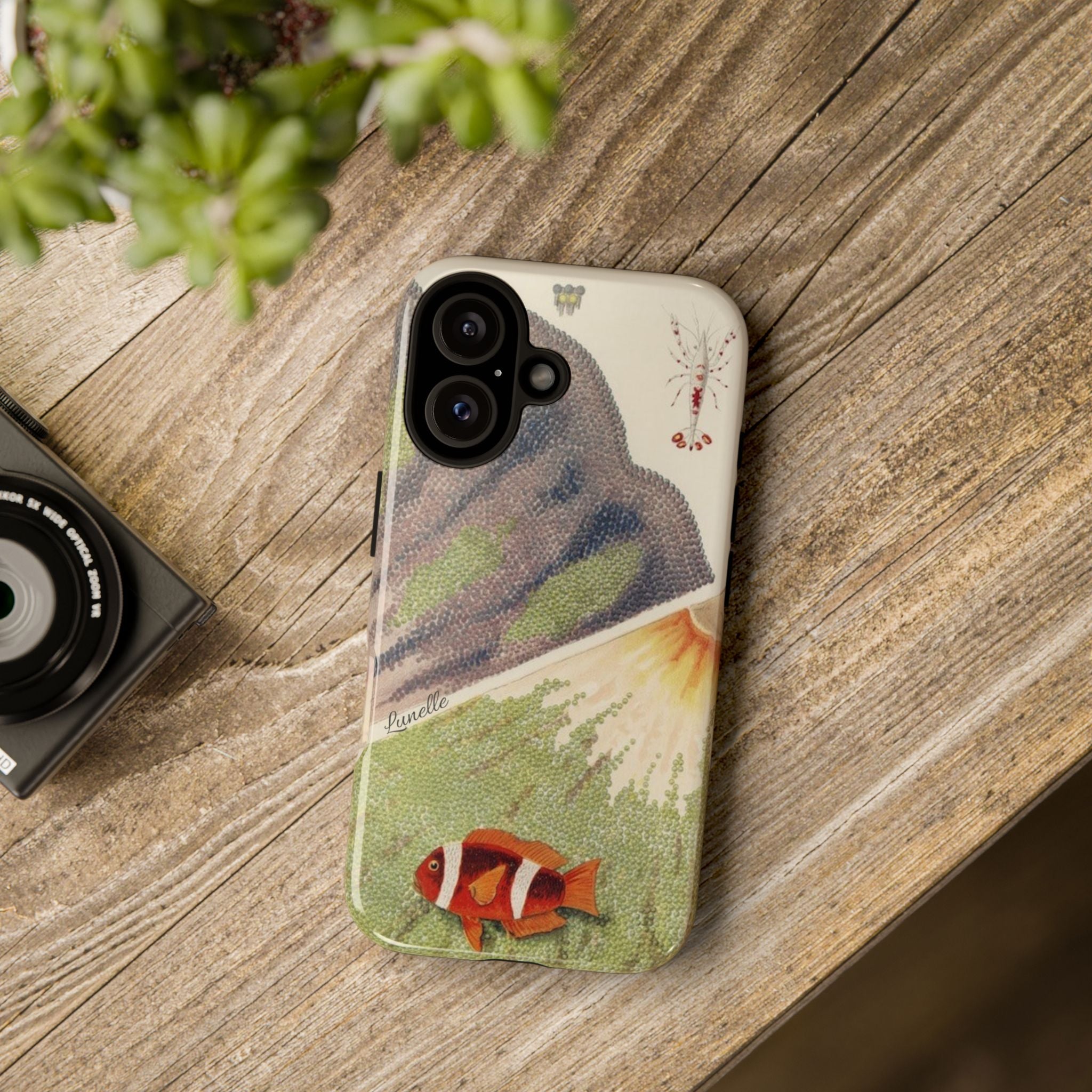 Vintage Clownfish Ocean Tough Phone Case