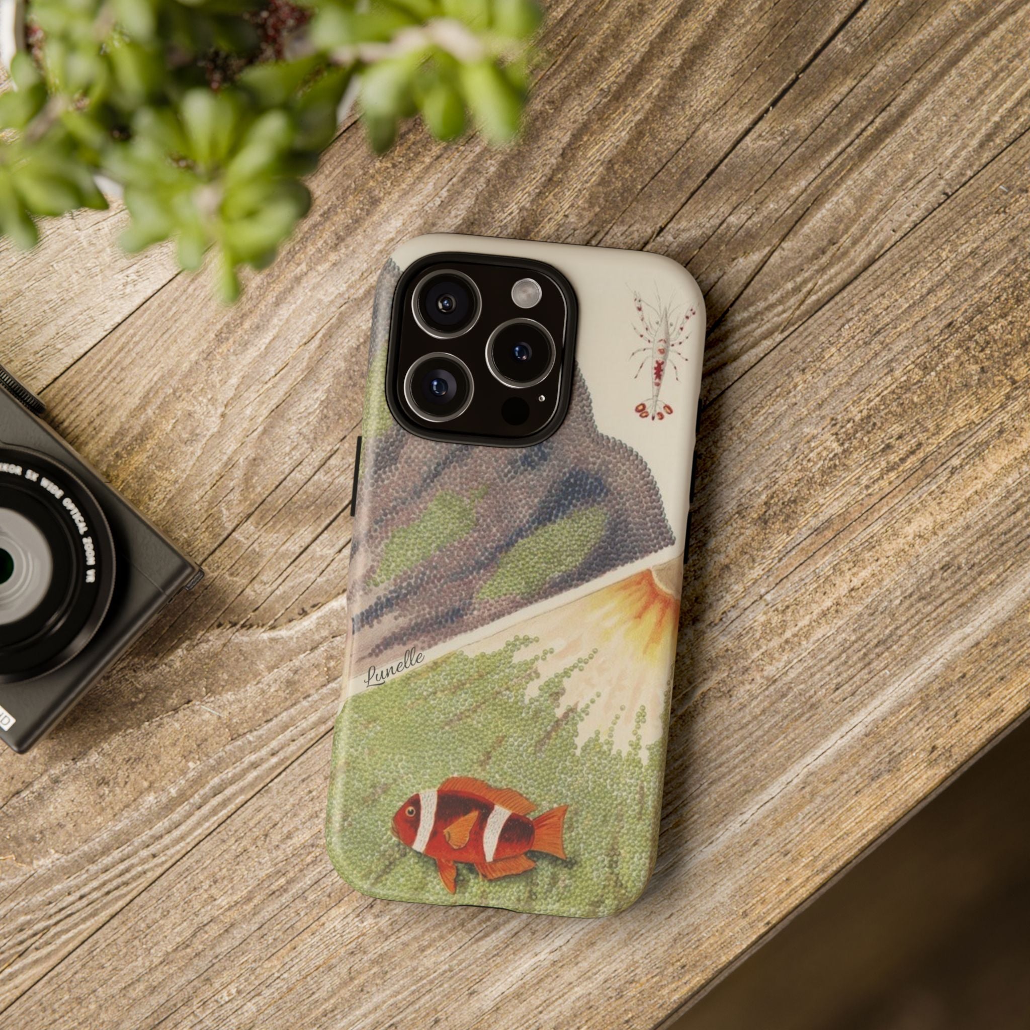 Vintage Clownfish Ocean Tough Phone Case