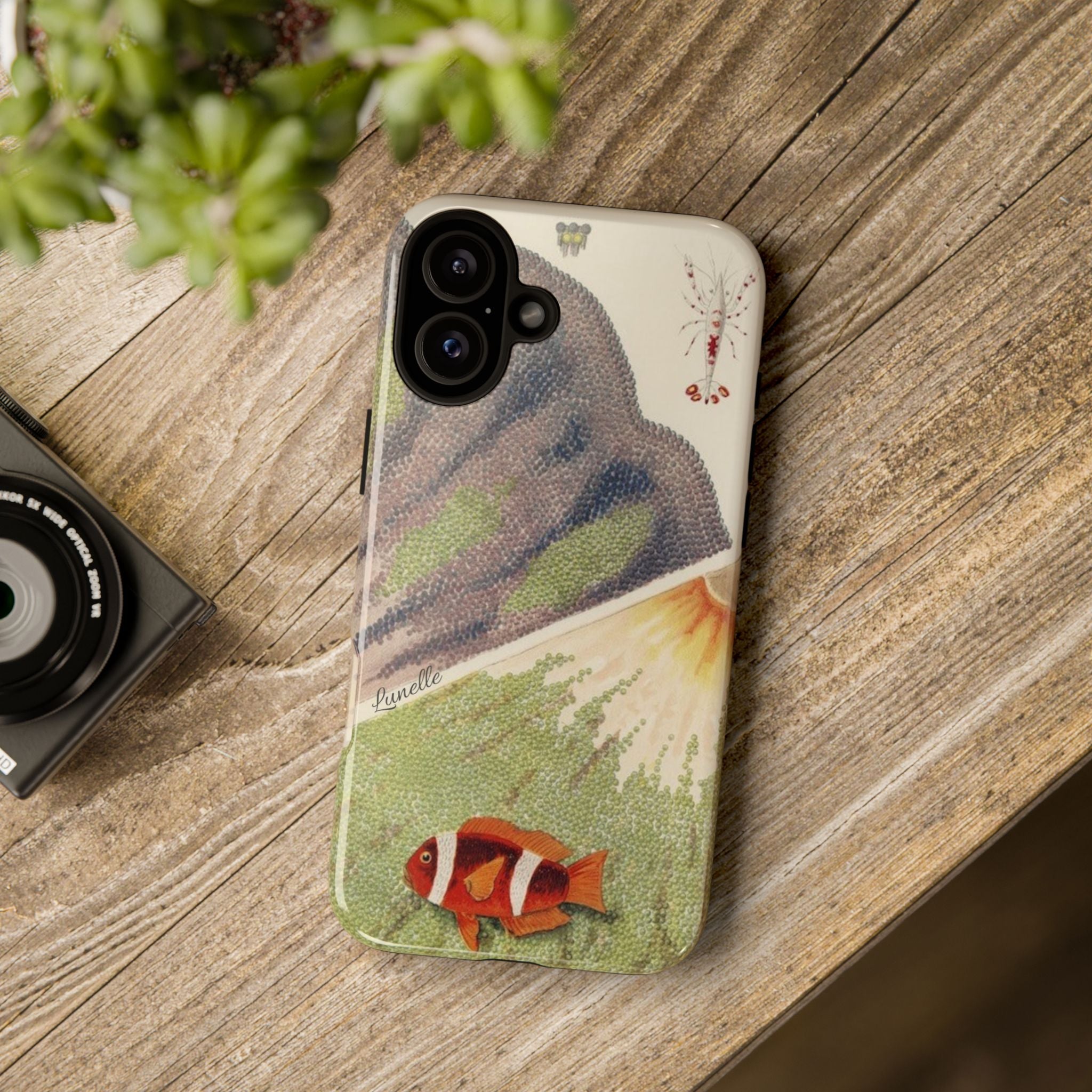 Vintage Clownfish Ocean Tough Phone Case
